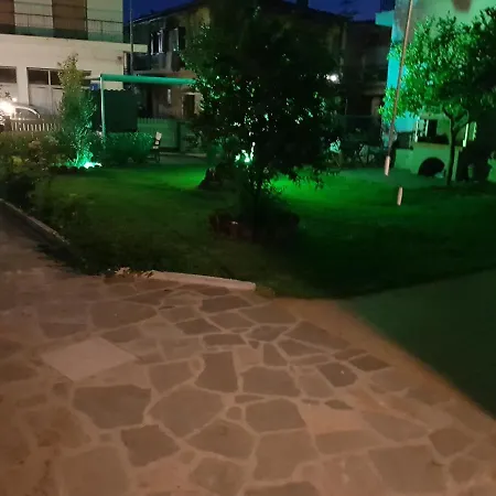 Apartment Magdalinos Nea Skioni